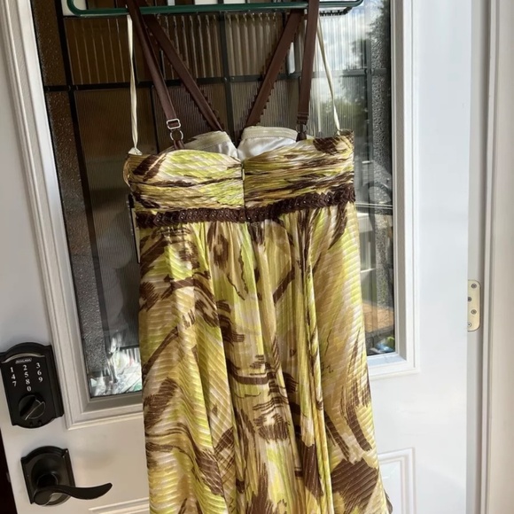 BCBG Maxazria NWT Metallic Silk Mini Dress Size 8 - Picture 10 of 14